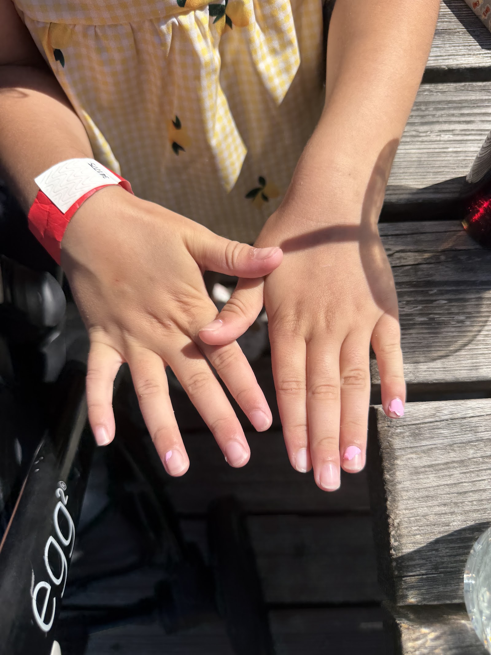 QUEEN NAILS — their work